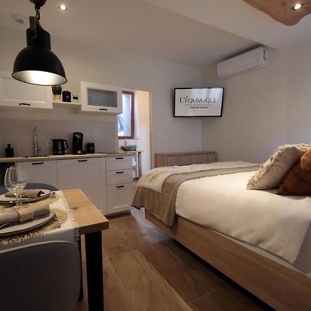 Gite De Charme Haut De Gamme Avec Jacuzzi Et Sauna Privatifs Donzère エクステリア 写真